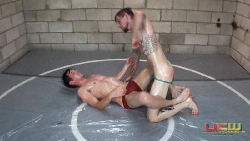 MATCH 364: AXEL VS ELI BLACK IN OIL 34MIN.