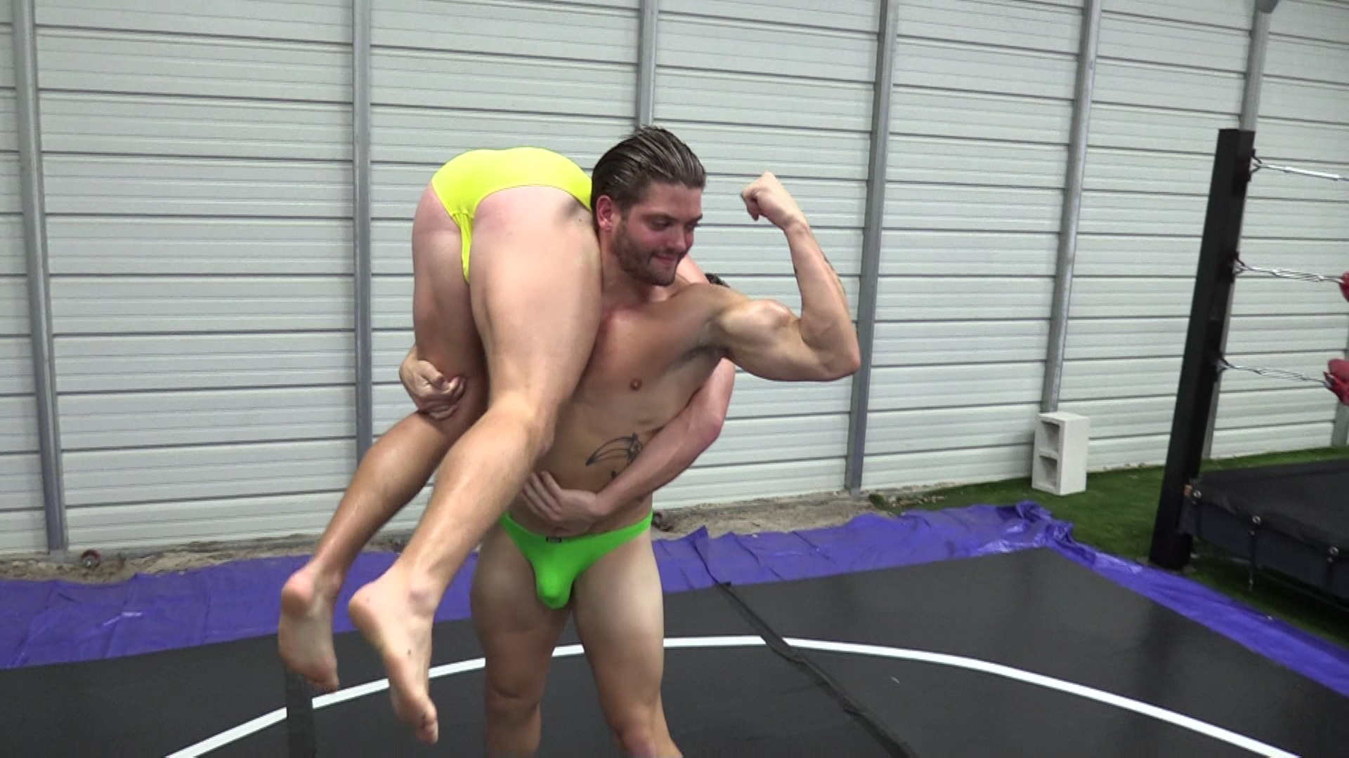 BEEF BATTLE - SCRAPPY VS MATTHEW